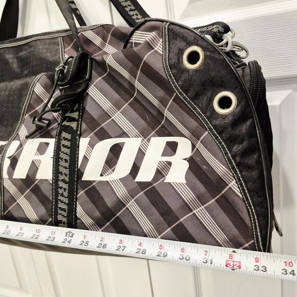 Warrior Lacrosse Baseball Hockey Duffle Equipment Bag Gray Black Large 32" Long - Picture 2 of 14